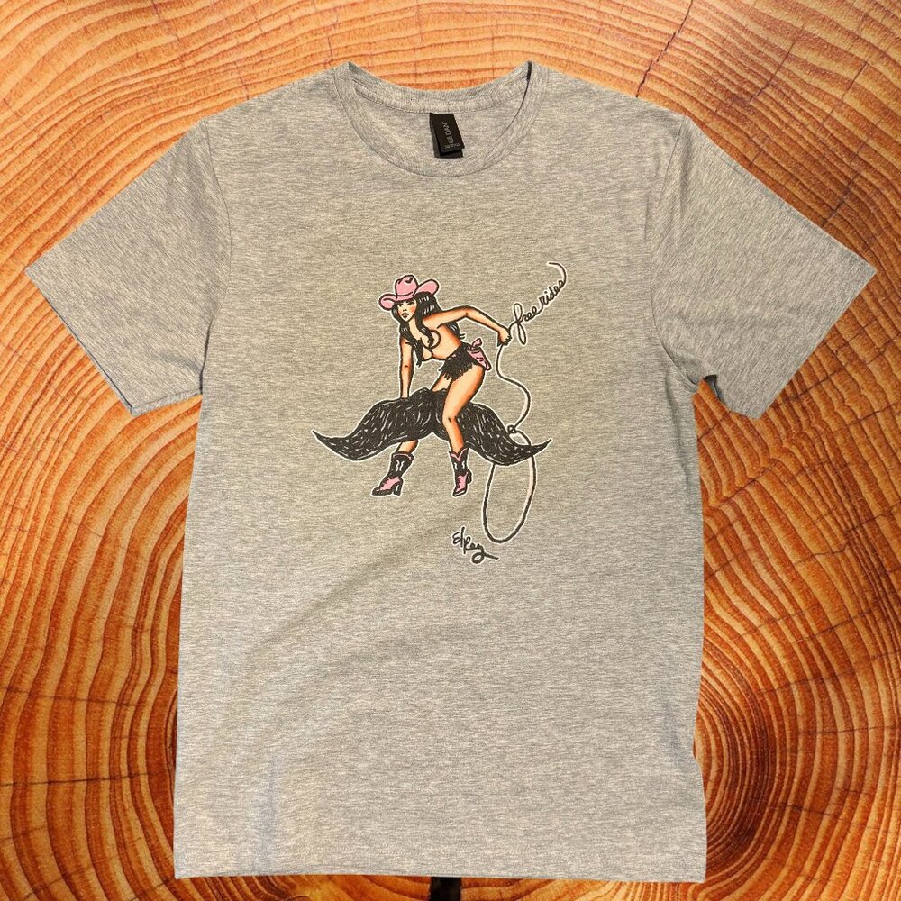 BNWT FREE RIDES T-SHIRT KITSCHY COMFY & SOFT HEATHER GRAY TEE IN SIZE SMALL